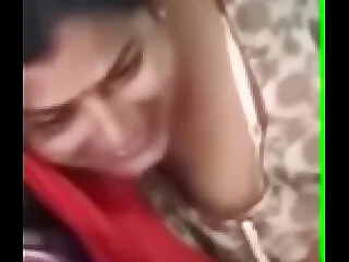 Tamil Aunty Super-fucking-hot Bosom Breakage in..